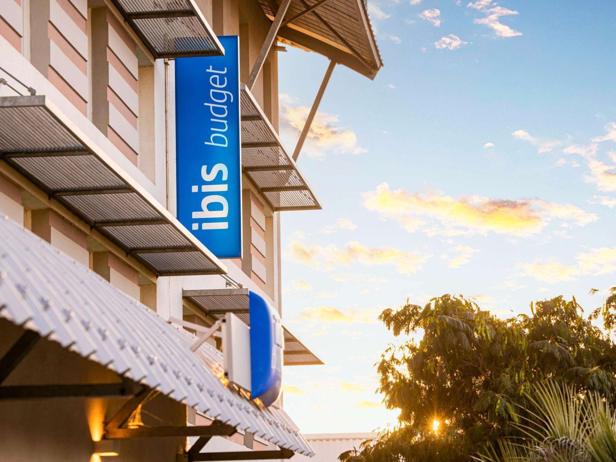 Ibis Budget Carcassonne Aeroport - A61 מראה חיצוני תמונה
